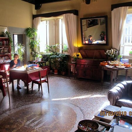 B&B La Romea Lucca Exteriér fotografie